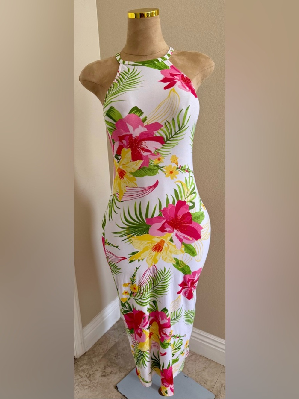 Tropical Floral Halter Maxi Dress - White Pink